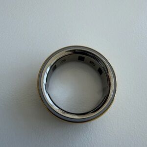 Oura ring, gold, size 8